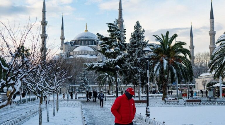 blue_mosque_in_istanbul_afp
