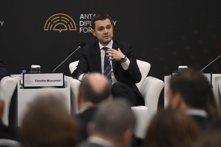AA-20250412-37609782-37609774-PANEL_ZGRIZHUVANJE_NA_REGIONOT_ZA_PROSPERITETNA_IDNINA_NA_BALKANOT_NA_4_FORUM_ZA_DIPLOMATIJA_VO_ANTALIJA