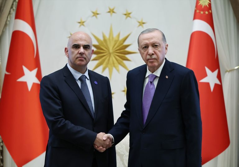 AA-20250422-37713604-37713601-ERDOGAN_NA_SREDBA_GO_PRIMI_GENERALNIOT_SEKRETAR_NA_SOVETOT_NA_EVROPA_BERSET