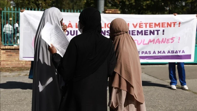 islamistagenda902-27
