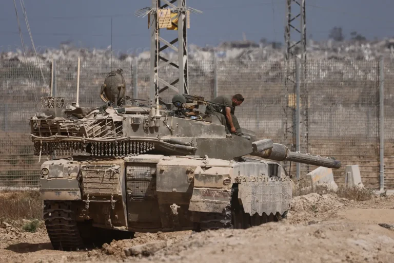 2025_07_17T112408Z_1441822113_RC27QEA4W7PD_RTRMADP_3_ISRAEL_BUDGET_DEFENCE