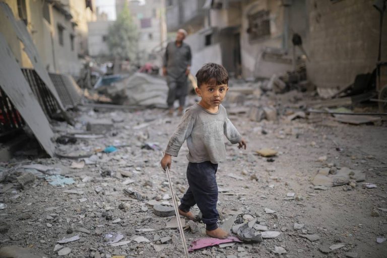 AA-20231025-32514331-32514314-ISRAELI_AIRSTRIKES_CONTINUE_ON_THE_19TH_DAY_IN_GAZA