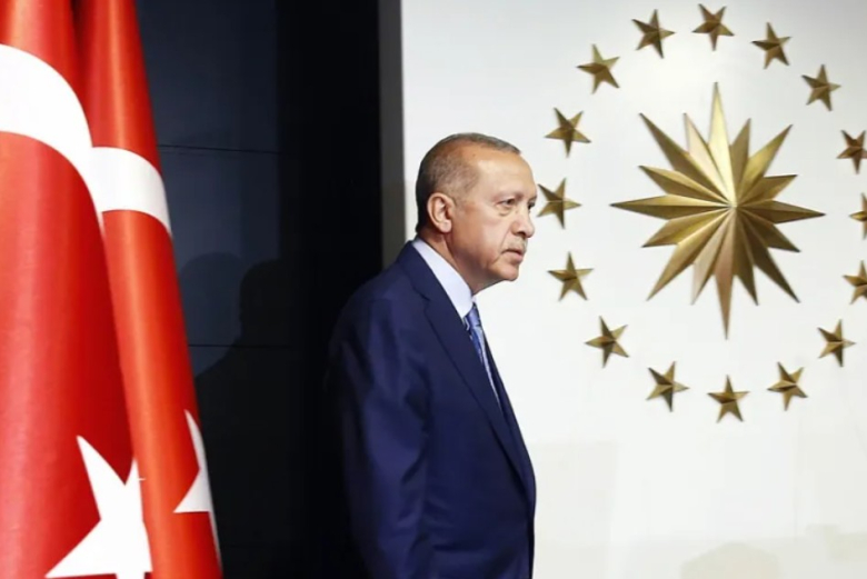 475752-erdogan-probiva-nov-poredok-kon-istok